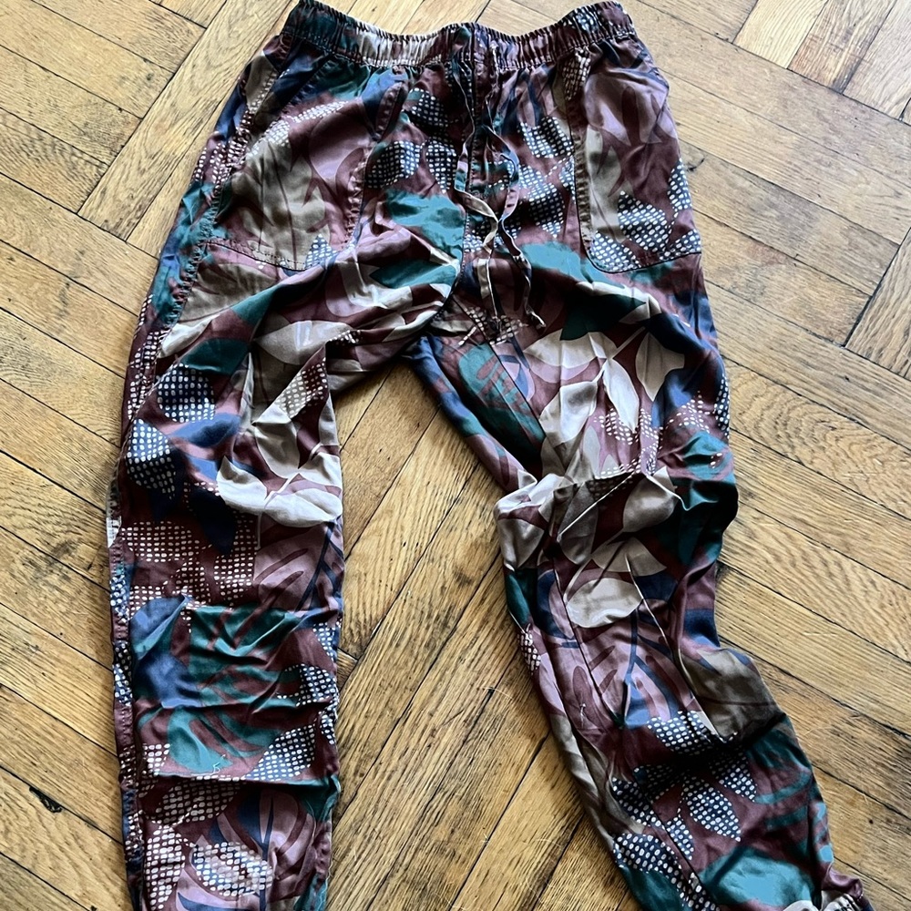 Drawstring printed jogger